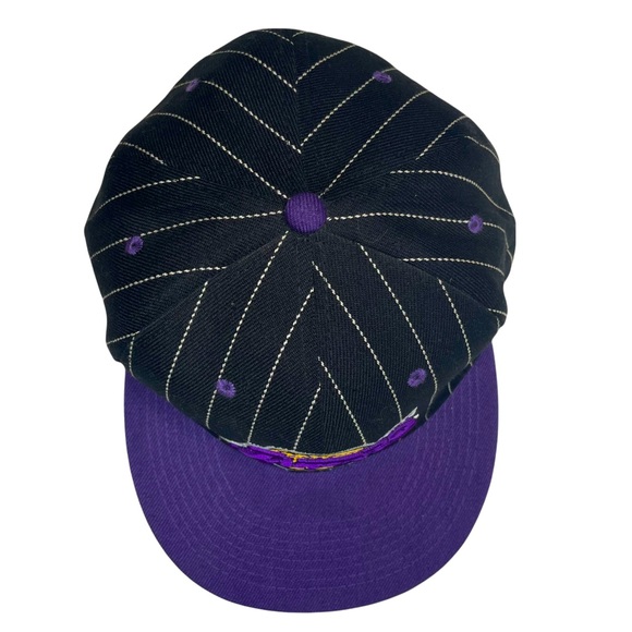 Mitchell & Ness LA Lakers Patches Hardwood Classics Pinstripe Snapback Hat - Picture 3 of 10